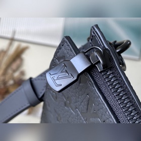 Высококачественная подделка M21884 черная с тиснением. Новая сумк