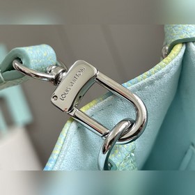 Зарубежный заказ 46168, новая модель в трех цветах, отправлен. Эт