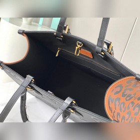 [Фейерверк] [Фейерверк] Оригинальный зарубежный товар M58521, два