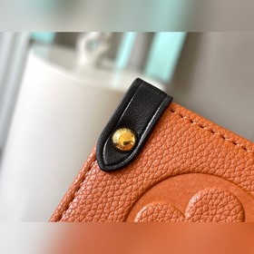 [Фейерверк] [Фейерверк] Оригинальный зарубежный товар M58521, два