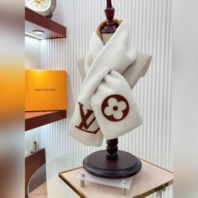 LV Shearling шарф Teddy – незаменимый аксессуар для осеннего и зи