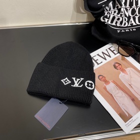 Классическая вязаная шапка от LV Louis Vuitton! Популярный товар 