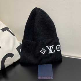 Классическая вязаная шапка от LV Louis Vuitton! Популярный товар 