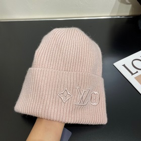 Классическая вязаная шапка от LV Louis Vuitton! Популярный товар 