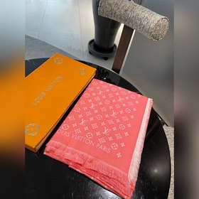 Louis Vuitton и японская художница-авангардистка Яюми Кусама внов