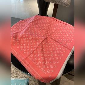 Louis Vuitton и японская художница-авангардистка Яюми Кусама внов