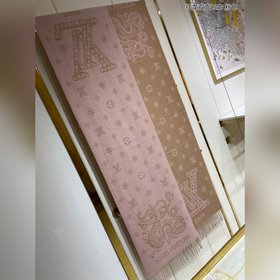 Размер шарфа： 45*220 см. Основной материал： 100% шерсть, один цве