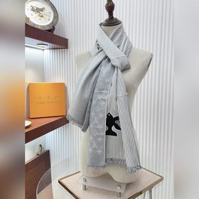 【Новая популярная модель в магазине LV. Очень красивая... Простая