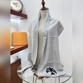 【Новая популярная модель в магазине LV. Очень красивая... Простая
