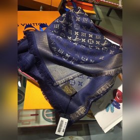 Louis Vuitton. [Синий с золотыми нитями] [Классический квадратный