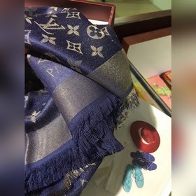 Louis Vuitton. [Синий с золотыми нитями] [Классический квадратный