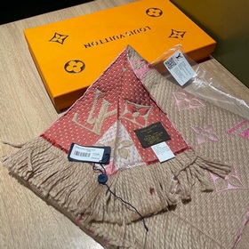 Новый цвет LV Rainbow (фотография может отличаться от реальности)