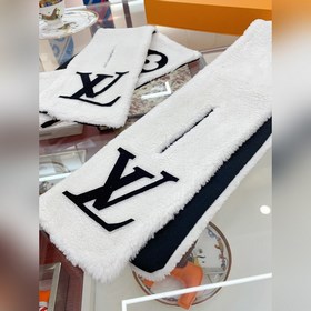 LV Shearling шарф Teddy – незаменимый аксессуар для осеннего и зи