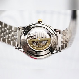 Водонепроницаемость 5 Атм, можно плавать. Серия Omega – «Солнце, 