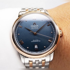 Серия Omega Seamaster - часы для пар. Подлинный дизайн, надписи н