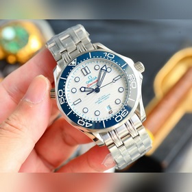 Новейшая версия Omega Seamaster 300M Co-Axial Master Chronometer