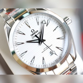 Новейший механизм V12 8500 с тремя функциями в одном корпусе. Нез
