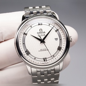Серия Omega Seamaster - часы для пар. Подлинный дизайн, надписи н
