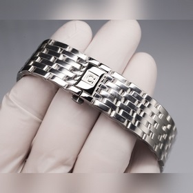 Серия Omega Seamaster - часы для пар. Подлинный дизайн, надписи н