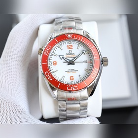Поступление часов Seamaster 600M Официально рекомендованный часов