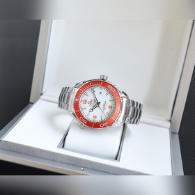 Поступление часов Seamaster 600M Официально рекомендованный часов