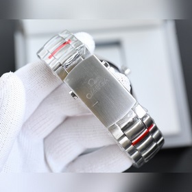 Поступление часов Seamaster 600M Официально рекомендованный часов