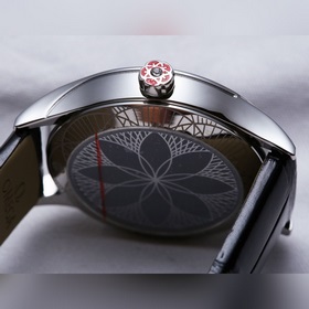 OMEGA Butterfly Fly Импортный кварцевый механизм — точность хода