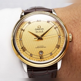 Серия Omega Seamaster - часы для пар. Подлинный дизайн, надписи н
