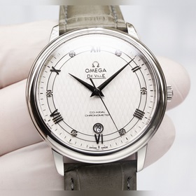 Серия Omega Seamaster - часы для пар. Подлинный дизайн, надписи н