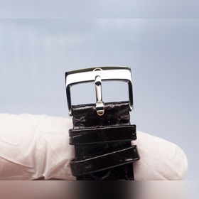 Бренд Omega Тип： Элитные часы для мужчин Материал： корпус из нерж