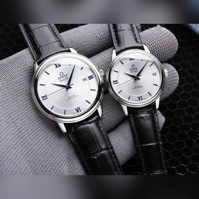 Серия Omega Seamaster - часы для пар. Подлинный дизайн, надписи н