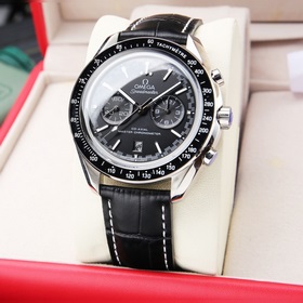 Новые часы Omega Speedmaster Racing. Часы имеют 42-миллиметровый 