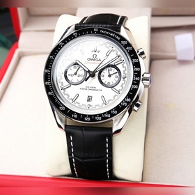 Новые часы Omega Speedmaster Racing. Часы имеют 42-миллиметровый 