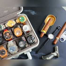Золотисто-белый Классическая модель, неподвластная времени Бренд 