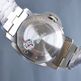 Новейшая версия V7 Panerai SUBMERSIBLE BMG-TECH — 47-миллиметровы