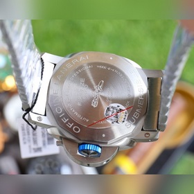 Новейшая версия V7. Panerai SUBMERSIBLE BMG-TECH — 47-миллиметров