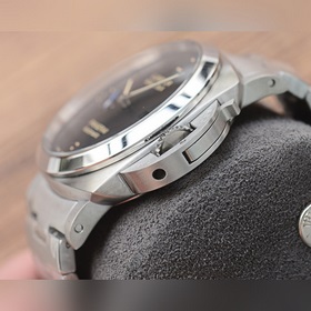 Новейшая версия V7 - AM01316. Часы Panerai SUBMERSIBLE BMG-TECH -