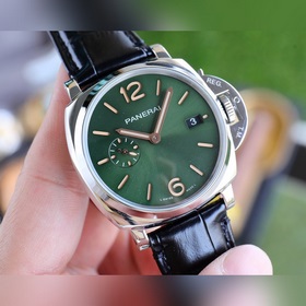 Точно такая же модель, как у Ди Ли Жэба Бренд： Panerai Серия： LU