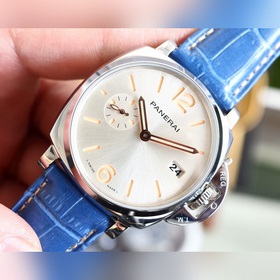 Точно такая же модель, как у Ди Ли Жэба Бренд： Panerai Серия： LU