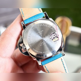 Точно такая же модель, как у Ди Ли Жэба Бренд： Panerai Серия： LU