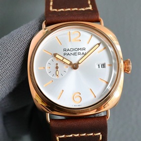 Новая модель V7 Бренд  Panerai Серия  Radiomir Тип механизма 