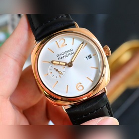 Новая модель V7 Бренд  Panerai Серия  Radiomir Тип механизма 