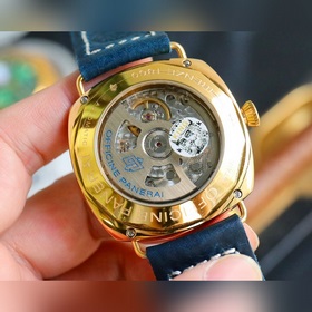 Новая модель V7 Бренд  Panerai Серия  Radiomir Тип механизма 