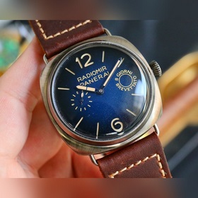 Новая модель Panerai SUBMERSIBLE BMG-TECH — 44-миллиметровые часы