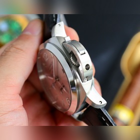 Новинка V7 Panerai 2024 Новейшая модель Panerai Бренд： Panerai Ти