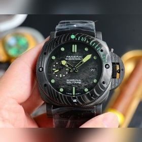 Новая модель SUBMERSIBLE BMG-TECH от Panerai — 47-миллиметровая ч