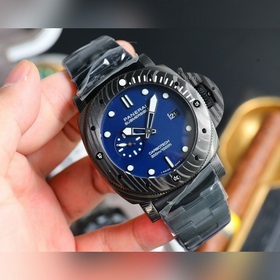 Новая модель SUBMERSIBLE BMG-TECH от Panerai — 47-миллиметровая ч