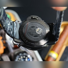 Новая модель SUBMERSIBLE BMG-TECH от Panerai — 47-миллиметровая ч