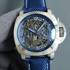 Panerai AM01036 [V8 версия, эксклюзивно в продаже] — это усоверше