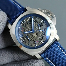 Panerai AM01036 [V8 версия, эксклюзивно в продаже] — это усоверше